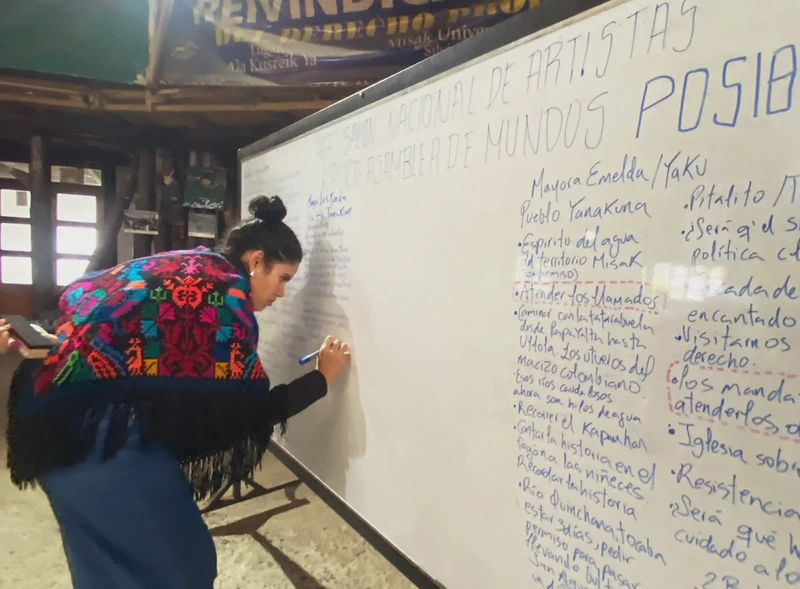 Primera asamblea de mundos posibles