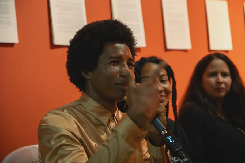 Un tejido de visiones: conversación curatorial sobre KAUKA, asamblea de mundos posibles