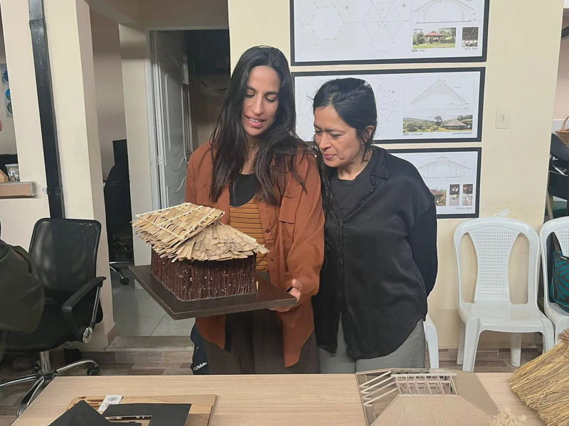 Infraestructuras pluriversales