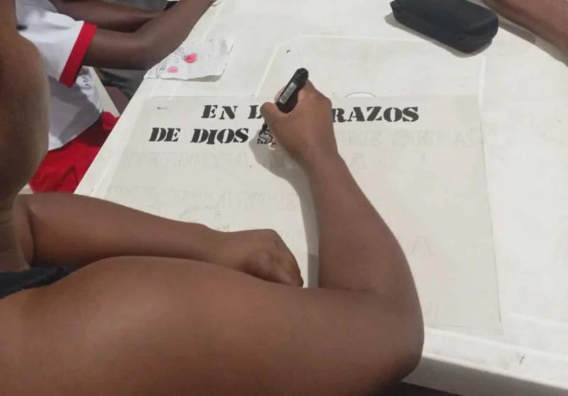 Cartelismo, palabras que gritan