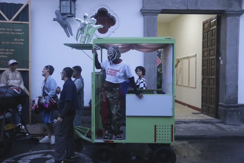 Curaduría: Polifonías indóciles