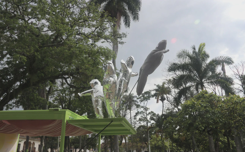 Curaduría: Polifonías indóciles