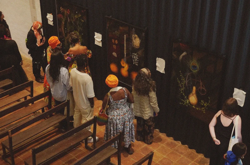 Exposición: Mil mundos negros que se conectan entre sí