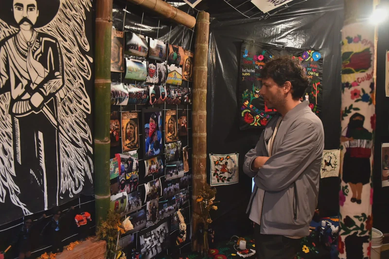 Exposición: Mil mundos negros que se conectan entre sí